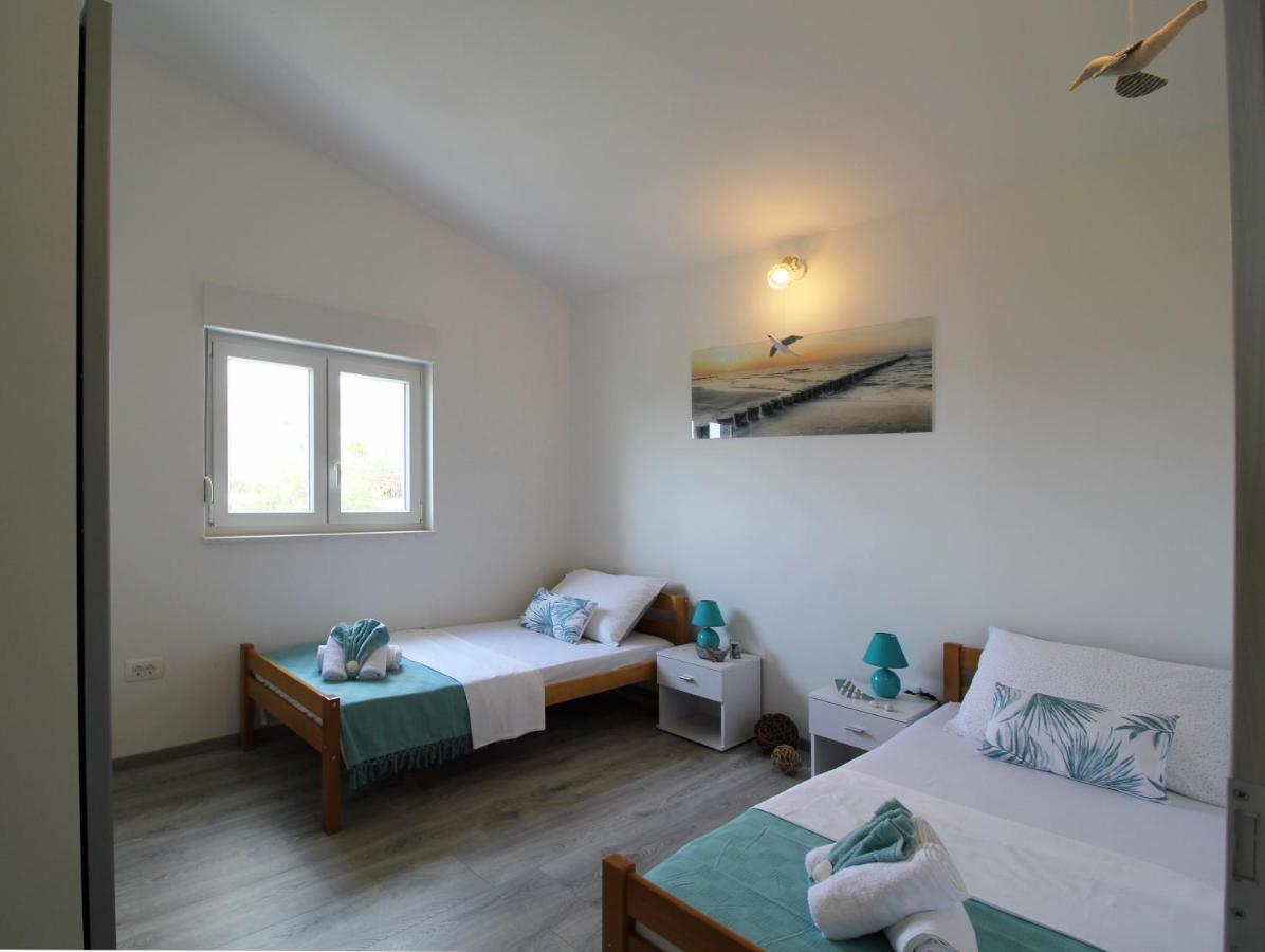 Apartman Cicibella Kaštela Exterior foto